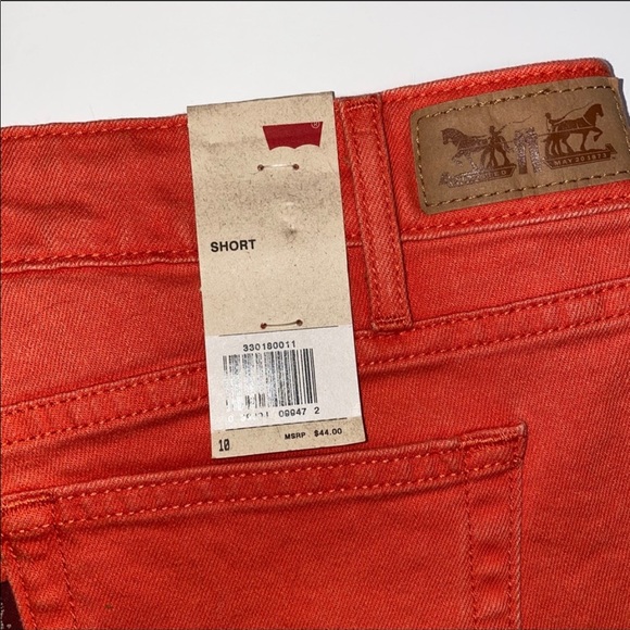 NWT Levi denim orange shorts - Picture 3 of 4